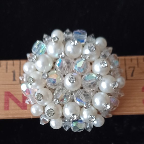 Vintage Pearl and Rhinestone Brooch - Picture 4 of 4